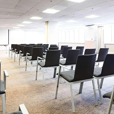 Novotel West 4*