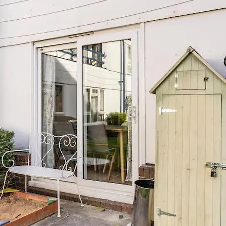 Quaintgarden Apartment@near Tower Bridge & Big Ben Apartment London