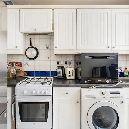 Apartment Quaintgarden Apartment@near Tower Bridge & Big Ben London