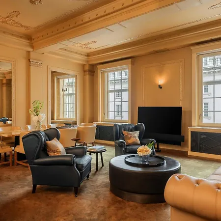 Cafe Royal Hotel