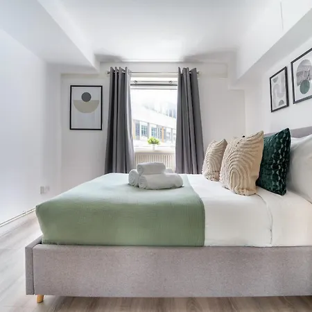 Fitzrovia - 1br With Balcony Near Soho - Cityapartmentstay Londra