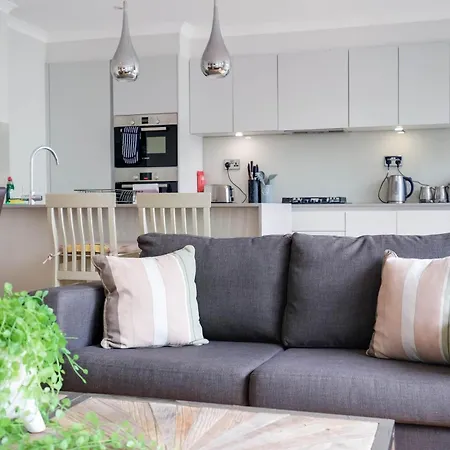 The Concord Modern 2 Bedroom