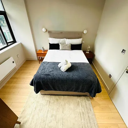 Ensuite Ii Great Location Close To Eye *