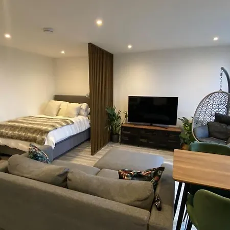 Apartment Luxe: Stylish