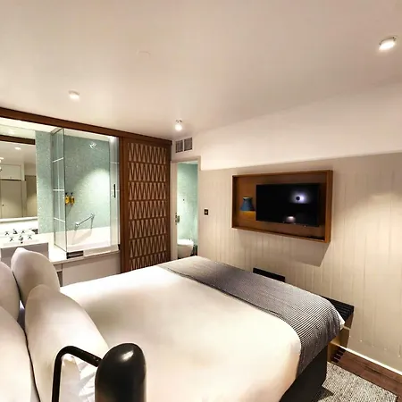 Leicester House 3*