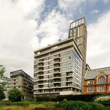 Apartment 3 Million Pound Luxury Large Tower Bridge Direct Views Sleeps 6 *