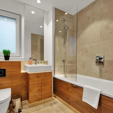 Mysquare Shoreditch Close To Colombia Road Flower Market *