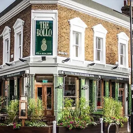 Elegant Oasis - 2 Bed - Garden - 65 Inch Tv & Netflix Apartment London