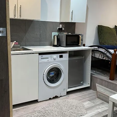 Guest&rest Acton Apartment London