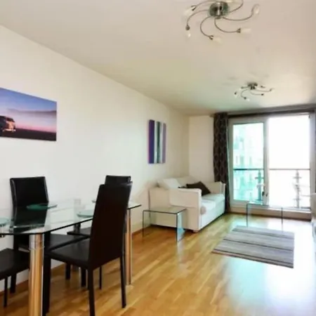 Apartment 2 Bedroom Flat In Vauxhall *