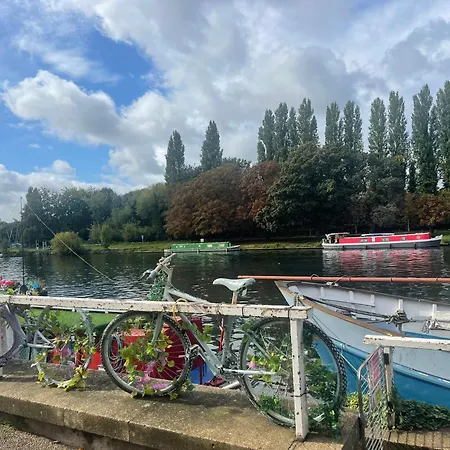 Hotel Doubletree By Hilton London Kingston Upon Thames