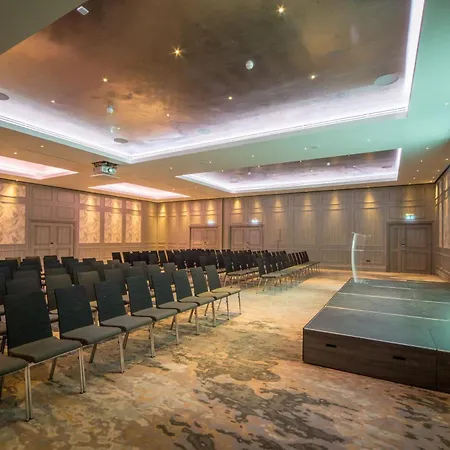 Doubletree By Hilton London Kingston Upon Thames