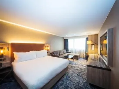 Hotel Doubletree By Hilton London Kingston Upon Thames