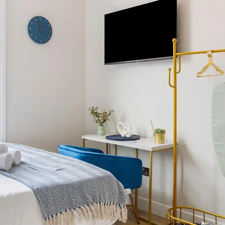 Cityscape Oasis Chic For Urban Dwellers Appartement