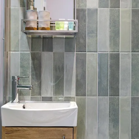 Cityscape Oasis Chic For Urban Dwellers Appartement