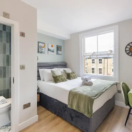 Daire Urban Oasis Modern Minimalist *