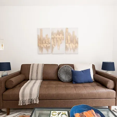Stylish Newly Renovated Large With Garden Pass The Keys London