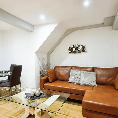 Apartment Modern Comfy And 5 Star Location Doublebeds *