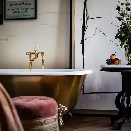Nomad Hotel 5*