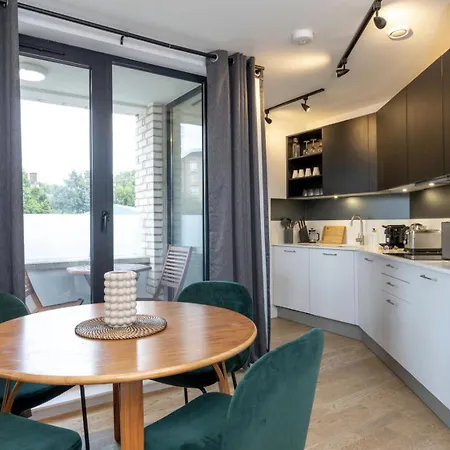 Modern Flat With Private Balcony Lift Access