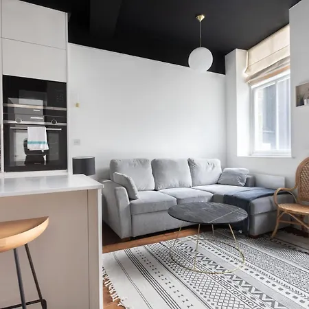 Two Adjacent Luxurious 1 Bed * London