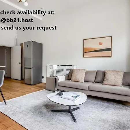 Luxury Flat With Access To Pool, And Gym Apartment London