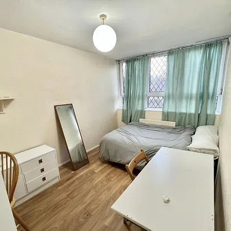 Elgin House, Poplar, E14 London