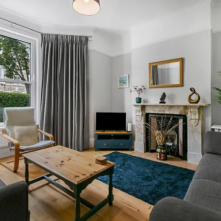度假居 Pass The Keys Elegant Getaway House In Vibrant Clapham Juction