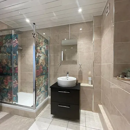 With Kitchen In London