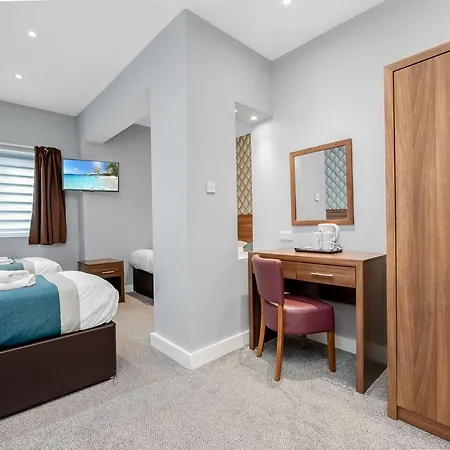 King Solomon Hotel- Golders Hotel 3*