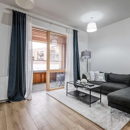 Canning Town Pied-a-terre Apartment