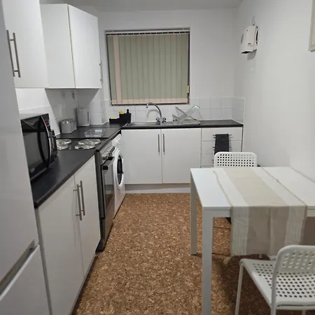 Holiday home Emerald With Triple A Star Proximity London