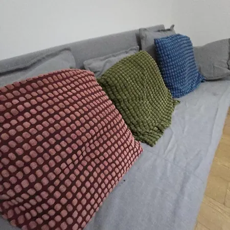 Emerald With Triple A Star Proximity Holiday home London