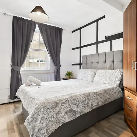Double Bedroom 5 Minute Walk To Tower Bridge London