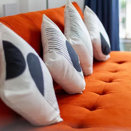 Apartmán Top-rated Penthouse - King Size Bed & Free Parking *