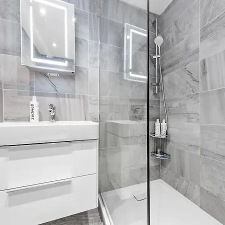 Majestic 2-bedroom Flat In Knightsbridge-hyde Park Kb70 Apartment *
