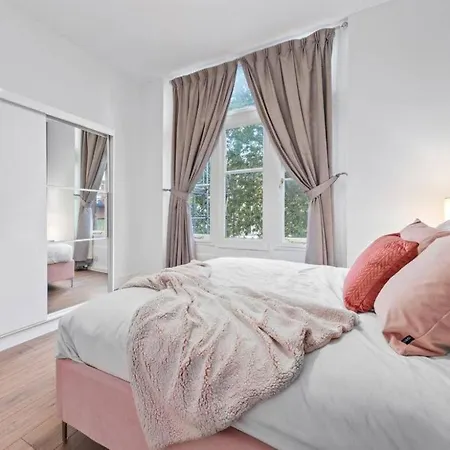 Majestic 2-bedroom Flat In Knightsbridge-hyde Park Kb70 Apartment *