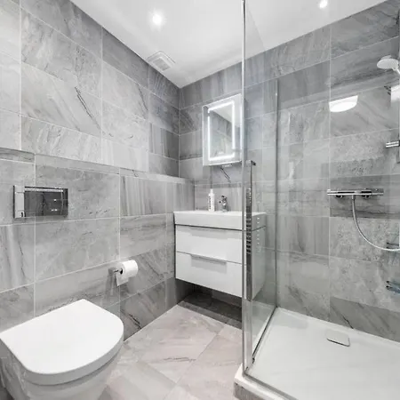 Majestic 2-bedroom Flat In Knightsbridge-hyde Park Kb70 Apartment London