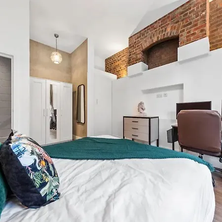 Majestic 2-bedroom Flat In Knightsbridge-hyde Park Kb70 * London