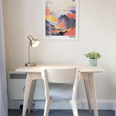 Two-bed Centre Flat 100m From Trafalgar Sqr Apartament