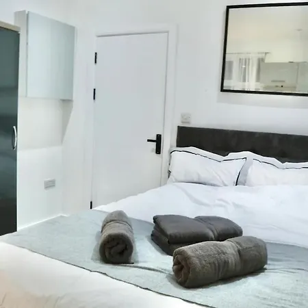 Beautiful Modern Flat - Professional Market