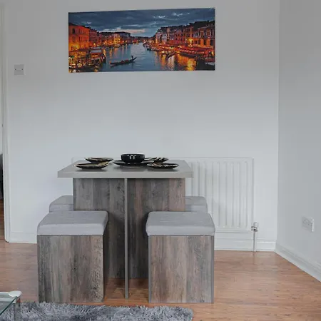 Stylish Waterfront Apartment