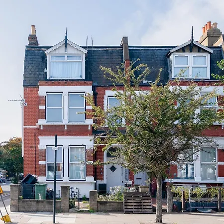 Apartment Green Lanes Studio