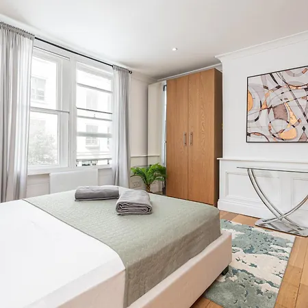 Apartment Mayfair Residencies
