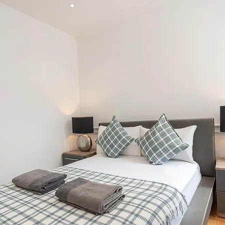 Apartment Mayfair Residencies London