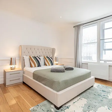 Apartment Mayfair Residencies
