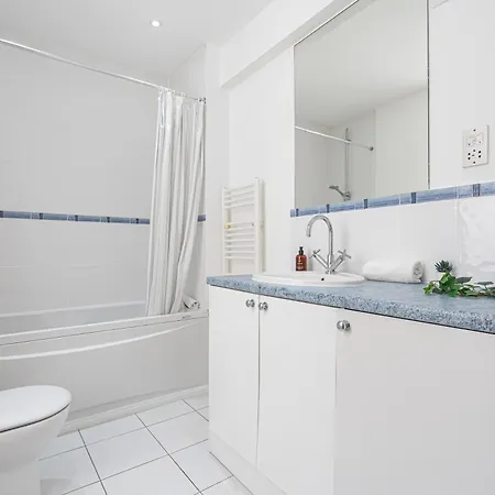 Mayfair Residencies Apartment *