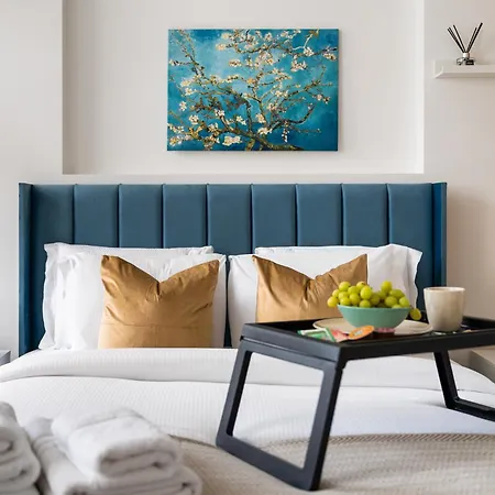 Holiday home 4br 2ba House By Livestay Short Lets & Serviced Near Oxford Circus With 2 Private Patios