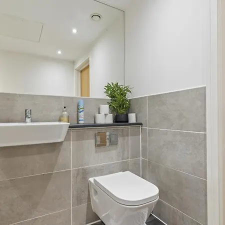 Apartment Kingsland High Street