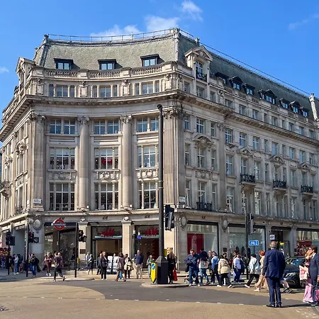 Holiday home 4br 2ba House By Livestay Short Lets & Serviced Near Oxford Circus With 2 Private Patios London